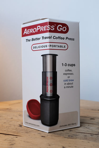 AeroPress Go Kaffee-Zubereiter inkl. 350 Filtern